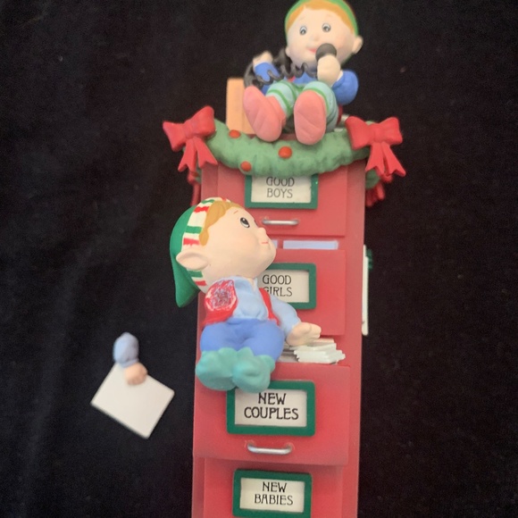Enesco “Checking It Twice” Office Elves Series 1991 Christmas Ornament 583936 - Picture 4 of 9